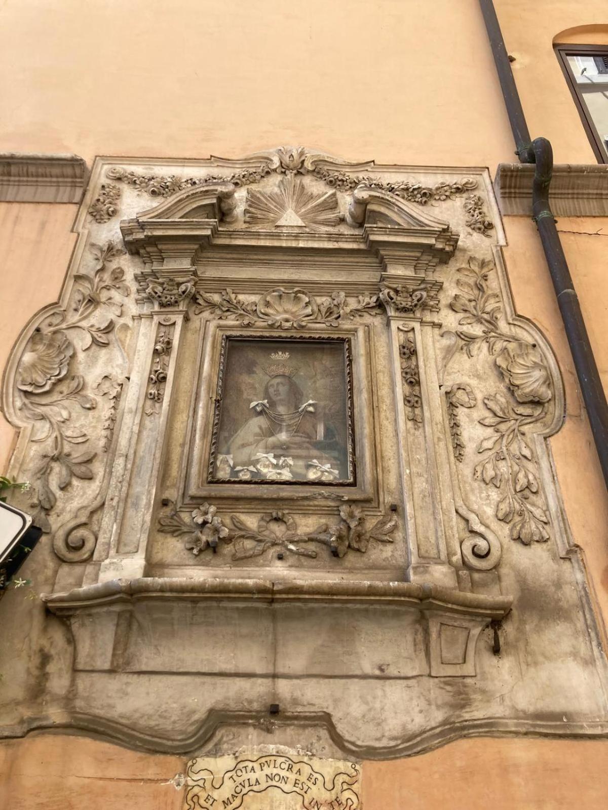 Iflat Historic Flat In Campo De Fiori Apartment Rom